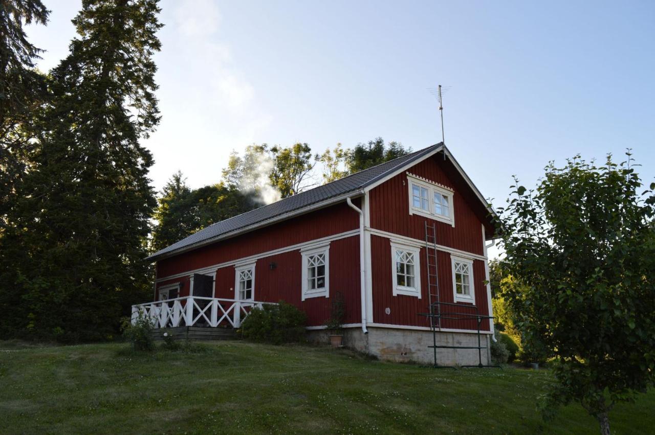 Leipyoelin Tila Bed & Breakfast Pernio Exterior photo